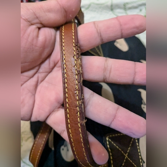 DOONEY AND BOURKE HANG BAG - Picture 4 of 9